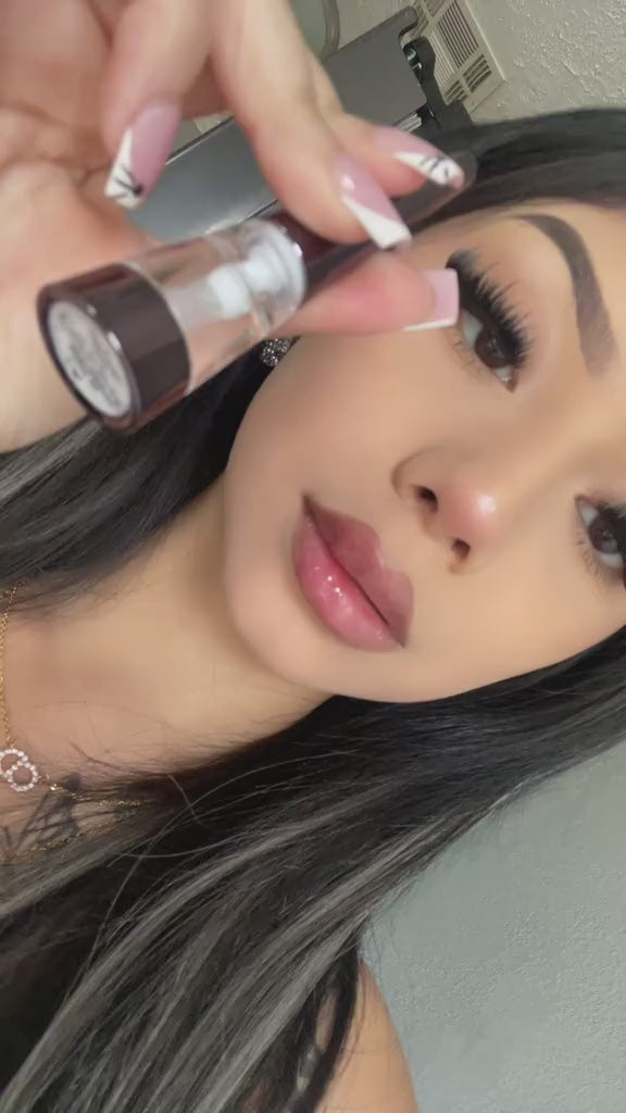 Plumpire™ Gloss Lip Plumper video